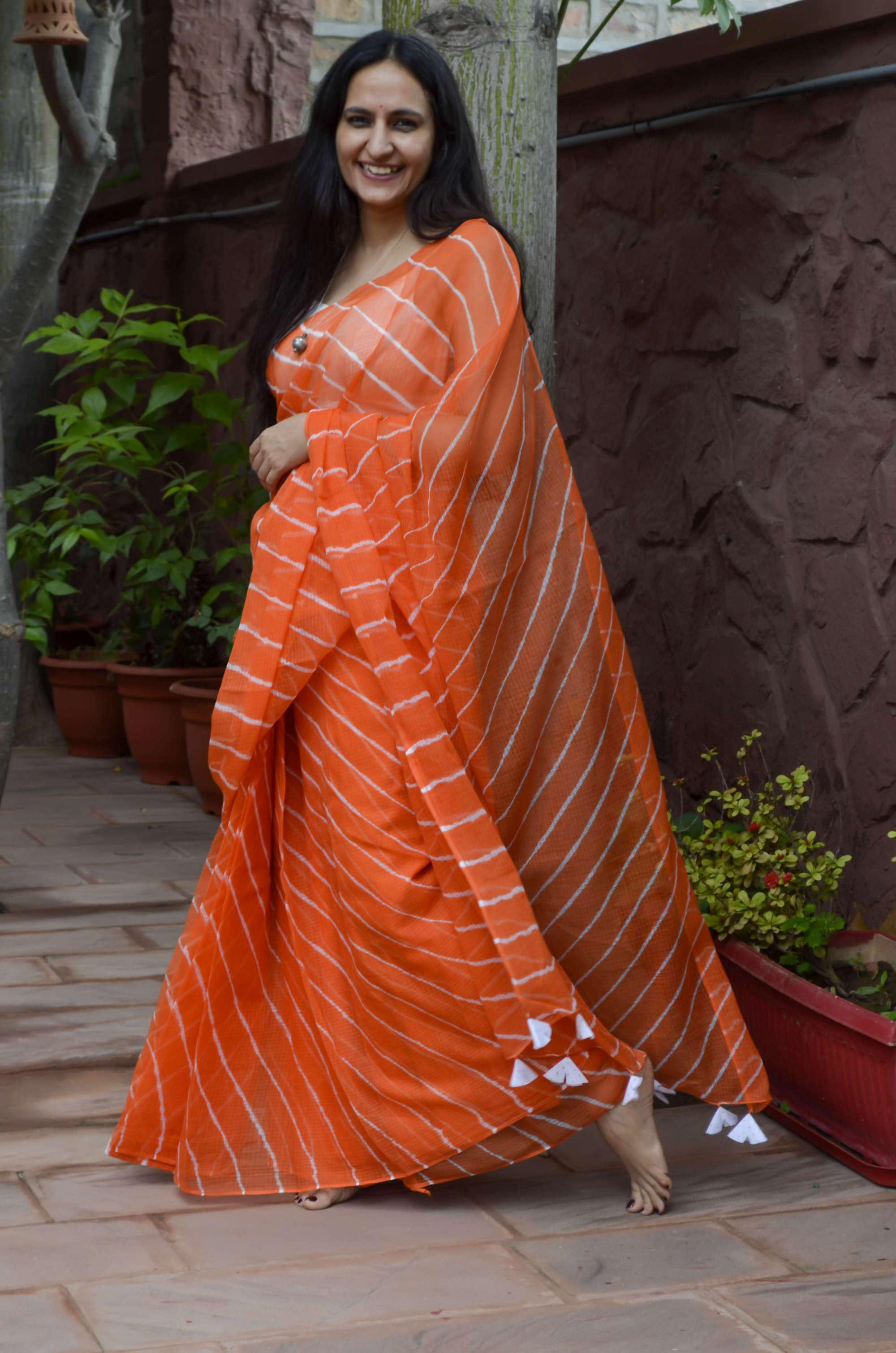Black Gray Lehariya Handmade Gota Piping Tussar Saree – Wearitage India