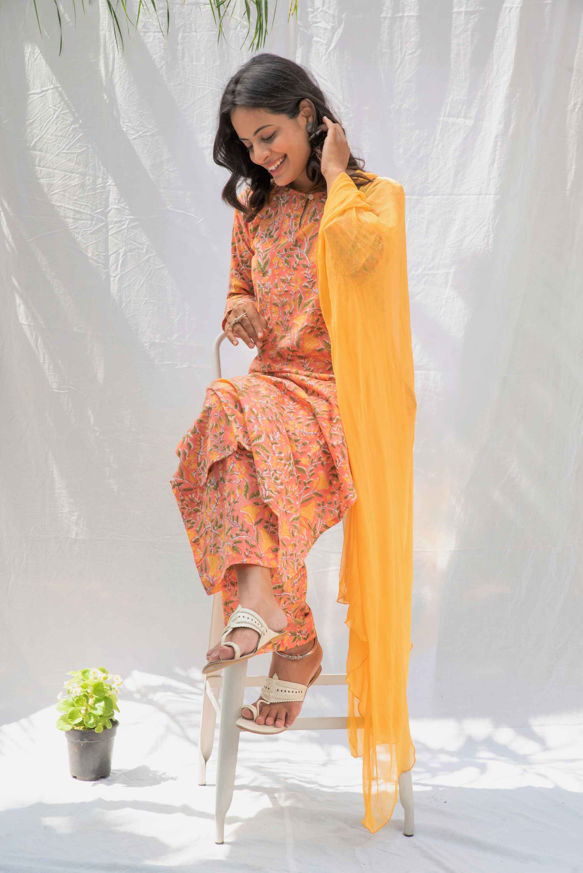 Sanganeri on sale print suits